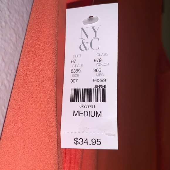 New York & Company Mandarin Orange Sleeveless Blouse. Size M. New ! - Picture 7 of 7
